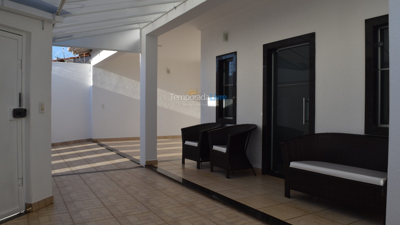 Casa para aluguel de temporada em Passos (Belo Horizonte)