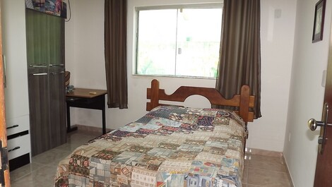 Cód.C028, Casa 3 quartos/suítes, 10 pessoas, praia de Taperapuan.