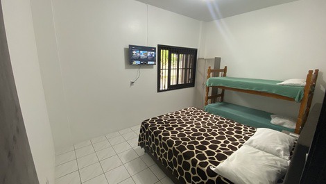 Arincipado Apartment, large, 2 bedrooms, ground floor, 50mts River Mampituba