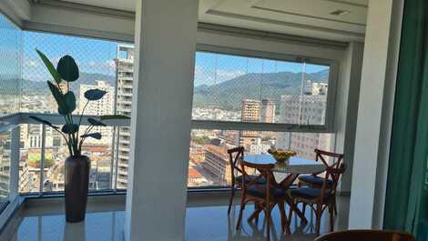 Apartamento de alto nivel en Meia Praia con capacidad para 9 personas