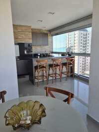 Apartamento de alto nivel en Meia Praia con capacidad para 9 personas