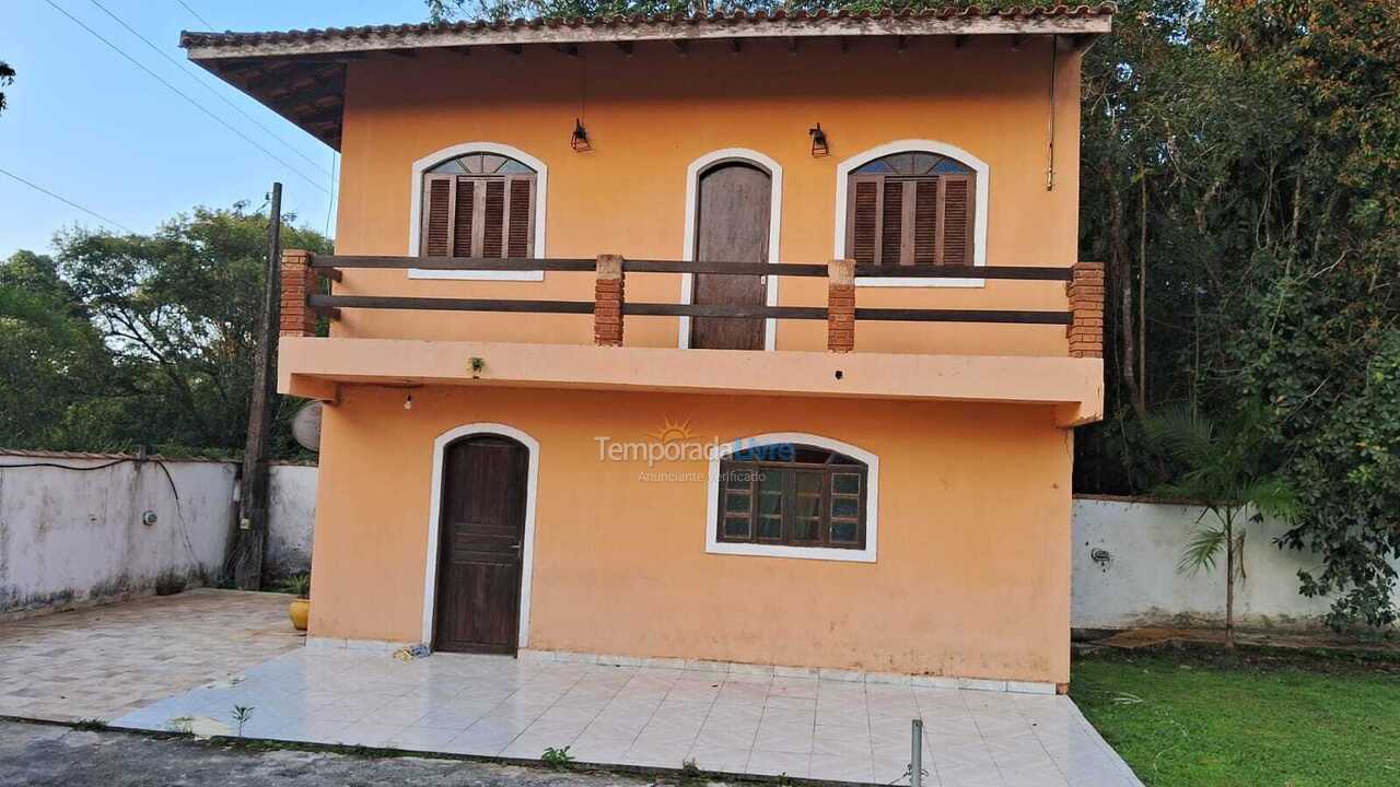 Casa para aluguel de temporada em Itanhaém (Balneário Gaivotas)