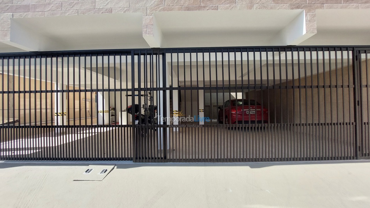 Apartamento para aluguel de temporada em Florianopolis (Praia dos Ingleses)