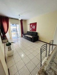 Lindo Apartamento em Meia Praia para Aluguel de Temporada Perto do MAr