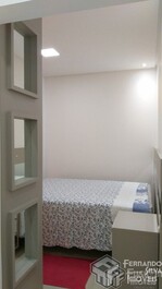 Ground floor apartment with private area, 180m from Mariscal Beach.