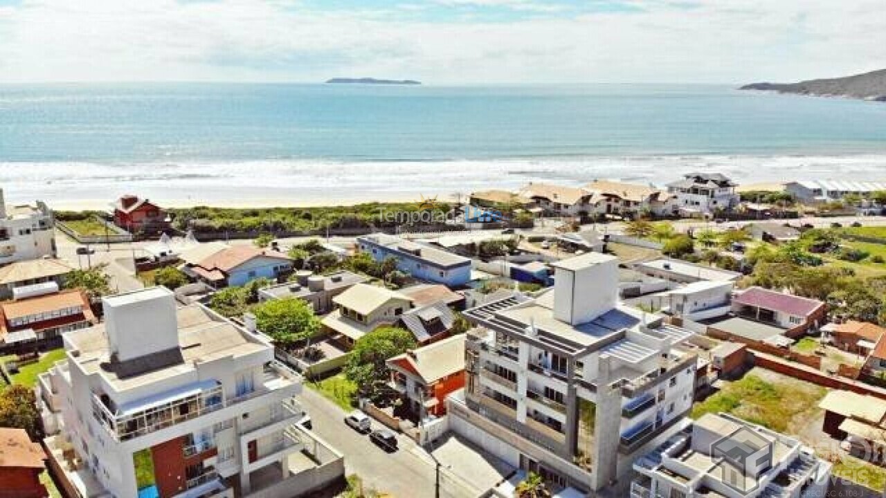 Apartamento para aluguel de temporada em Bombinhas (Canto Grande)