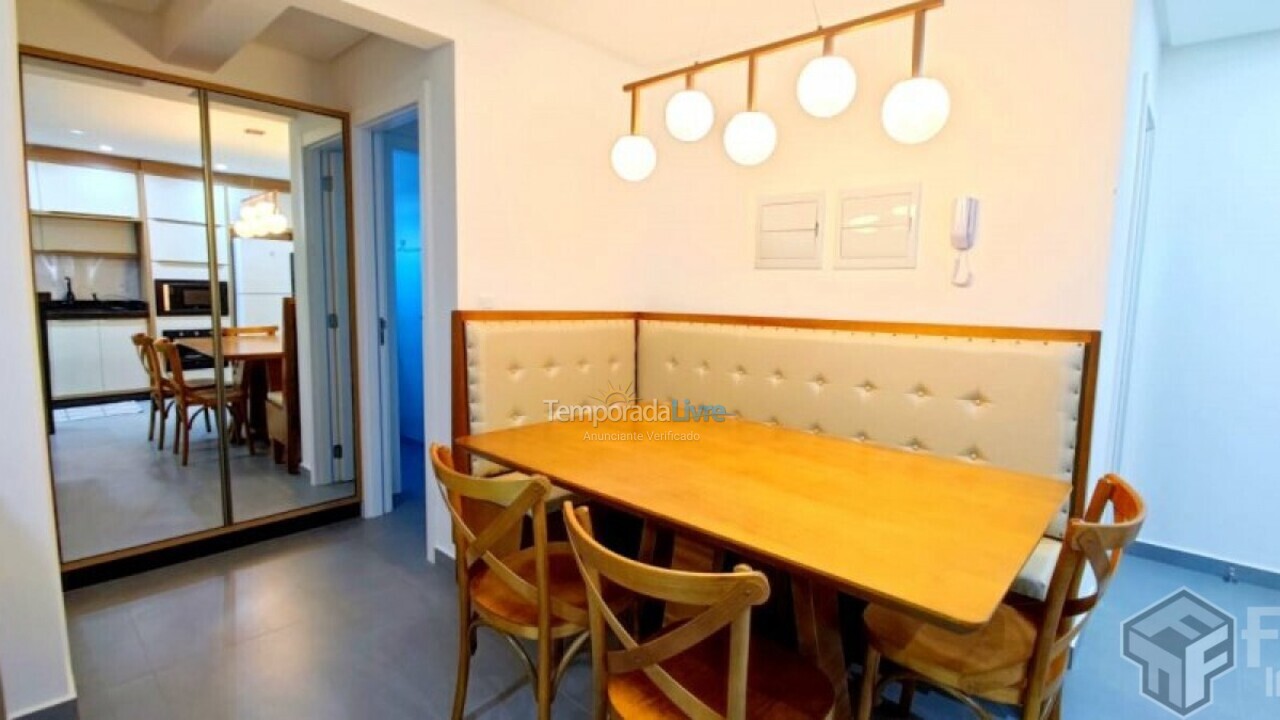 Apartamento para aluguel de temporada em Bombinhas (Canto Grande)