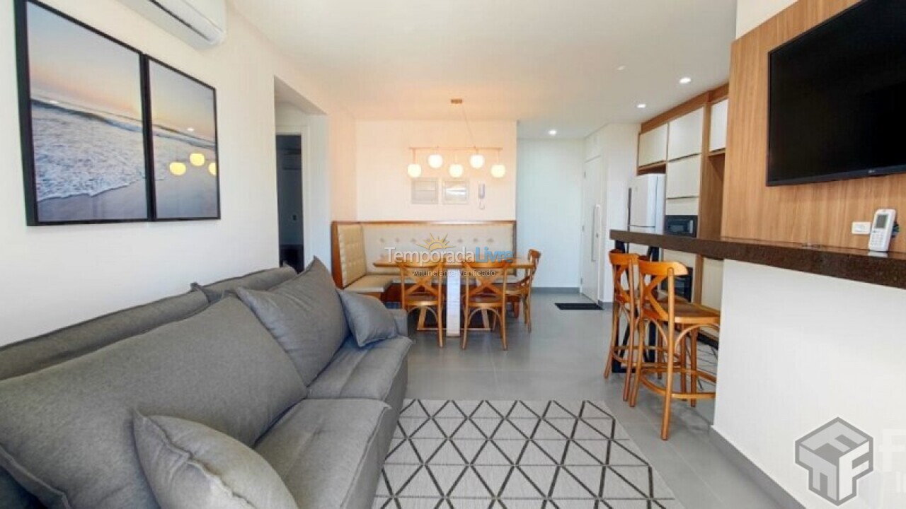 Apartamento para aluguel de temporada em Bombinhas (Canto Grande)