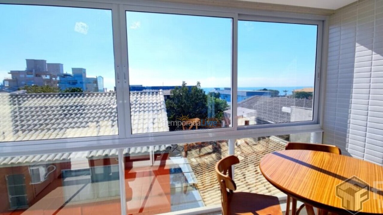 Apartamento para aluguel de temporada em Bombinhas (Canto Grande)