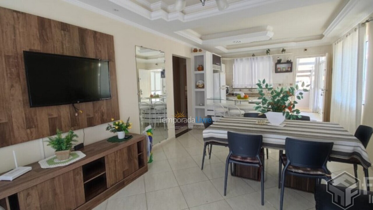 Apartment for vacation rental in Bombinhas (Canto Grande)