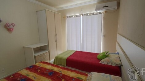 Apartment with Side Sea View 100m from Mariscal Beach