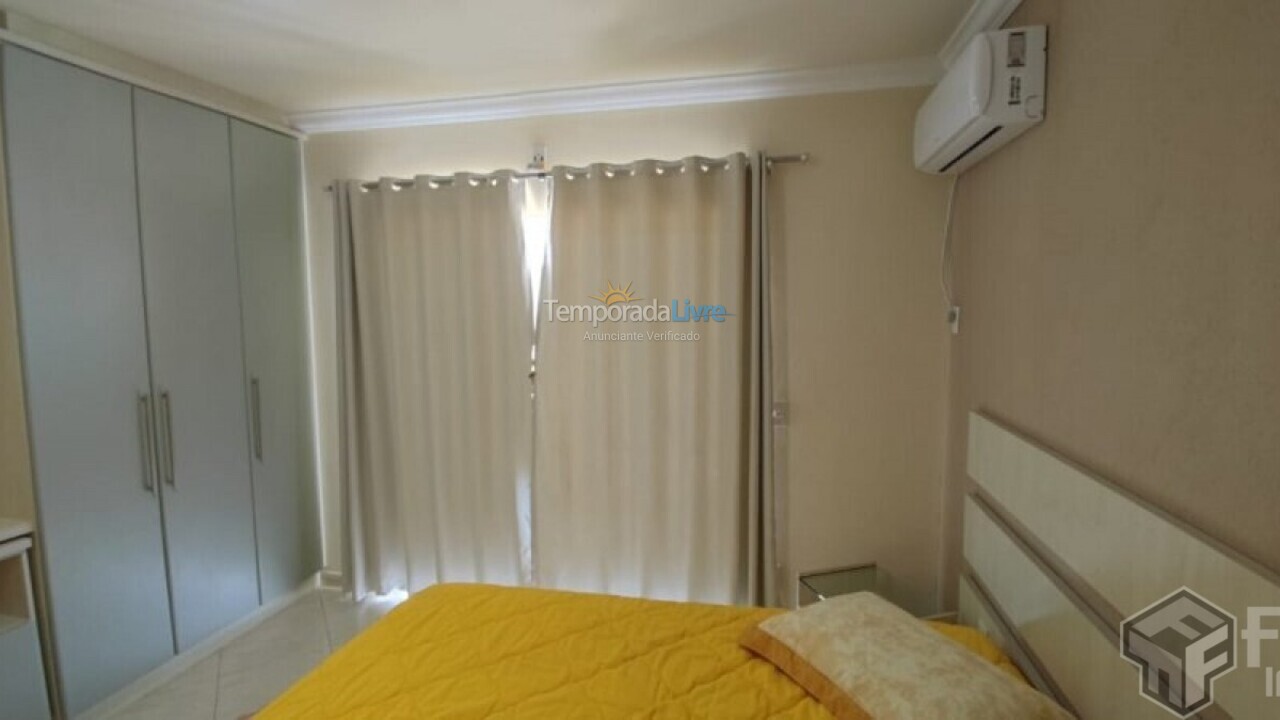 Apartment for vacation rental in Bombinhas (Canto Grande)