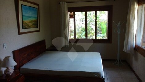 Casa de alto estándar para 6/8 personas en Praia da Ferrugem - Garopaba/SC