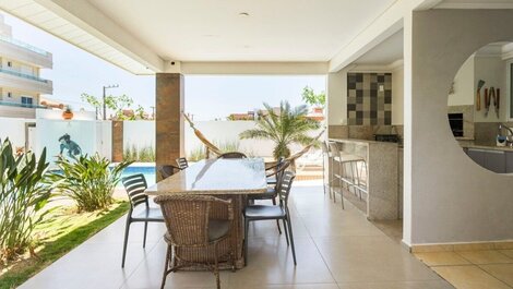 Casa de artista a 60 metros del mar, piscina climatizada, 4 dormitorios.