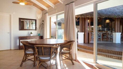 Couse, high standard, pool, gourmet space, 100m from the sandy Mariscal