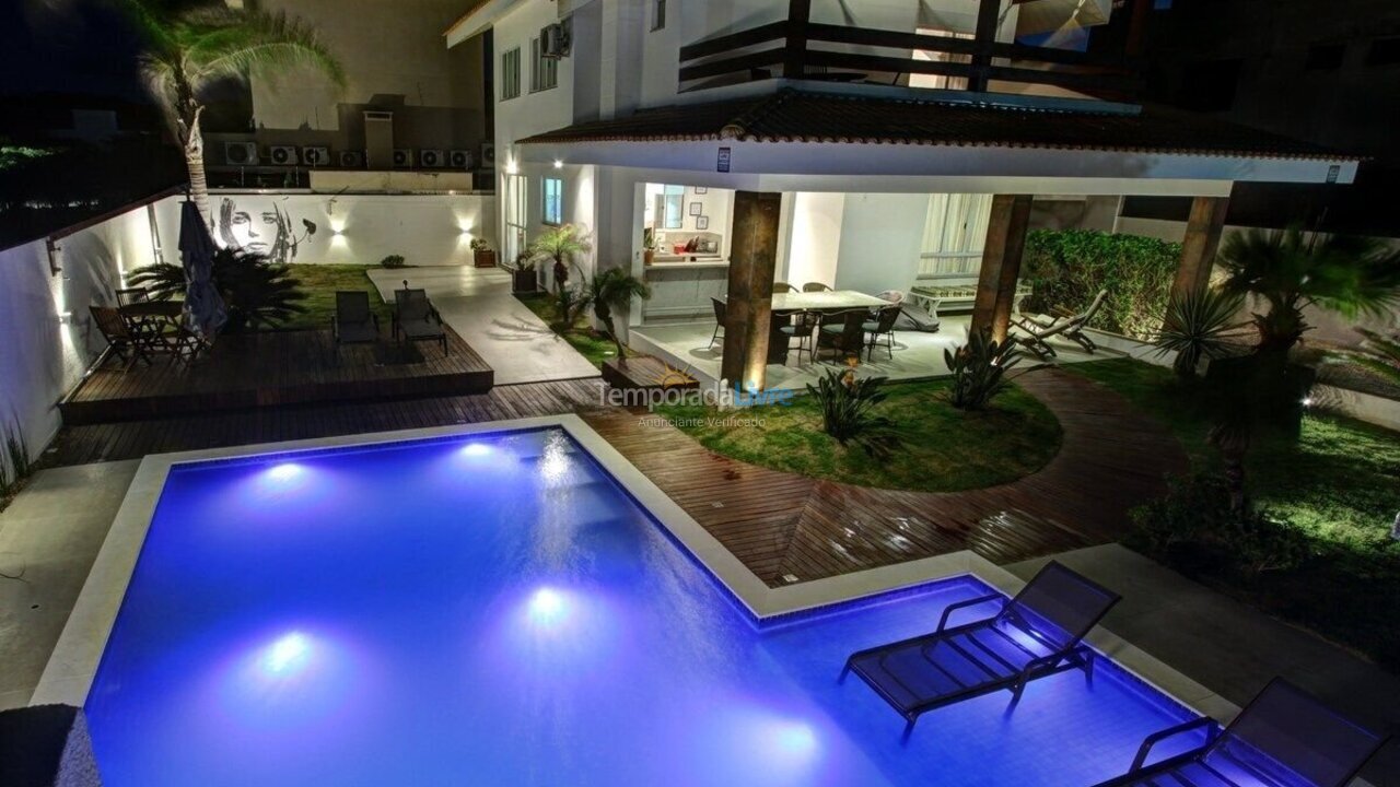 Casa para alquiler de vacaciones em Bombinhas (Canto Grande)