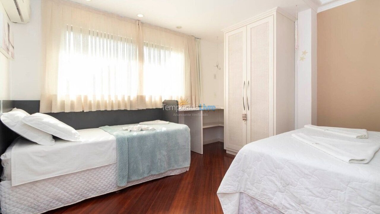 House for vacation rental in Bombinhas (Mariscal)