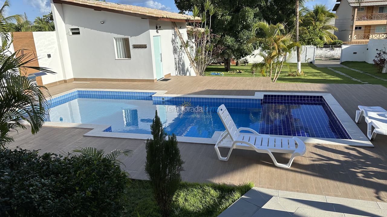 Casa para aluguel de temporada em Camaçari (Praia de Guarajuba)