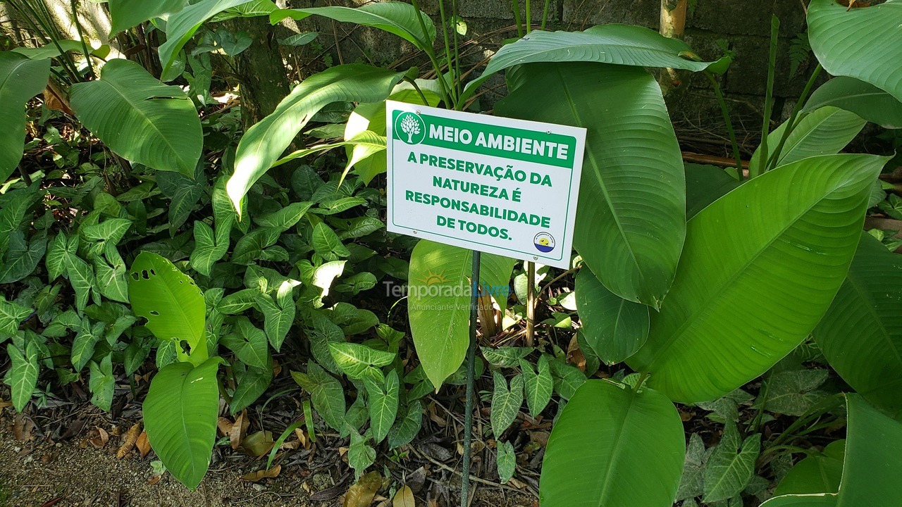 Casa para aluguel de temporada em Guarujá (Praia do Pernambuco)