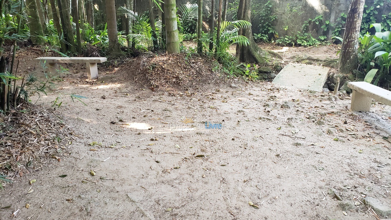 Casa para aluguel de temporada em Guarujá (Praia do Pernambuco)