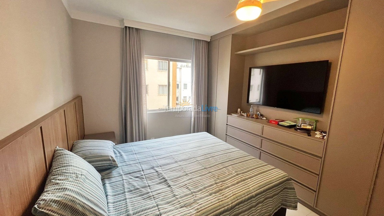 Apartamento para aluguel de temporada em Balneário Camboriú (Praia Central)