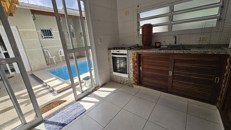 Casa com Piscina na Praia do Lázaro Ubatuba (250 Metros da Praia)