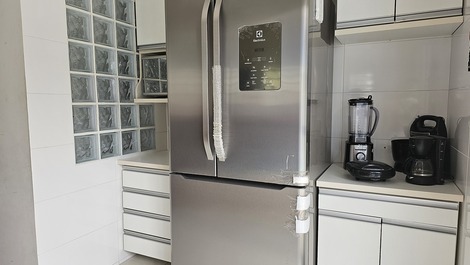 Casa com Piscina na Praia do Lázaro Ubatuba (250 Metros da Praia)