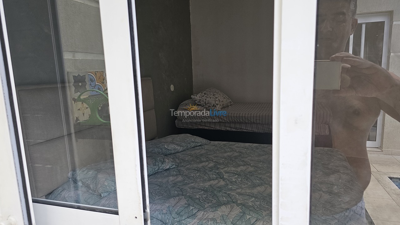 Casa para aluguel de temporada em Ubatuba (Praia do Lázaro)