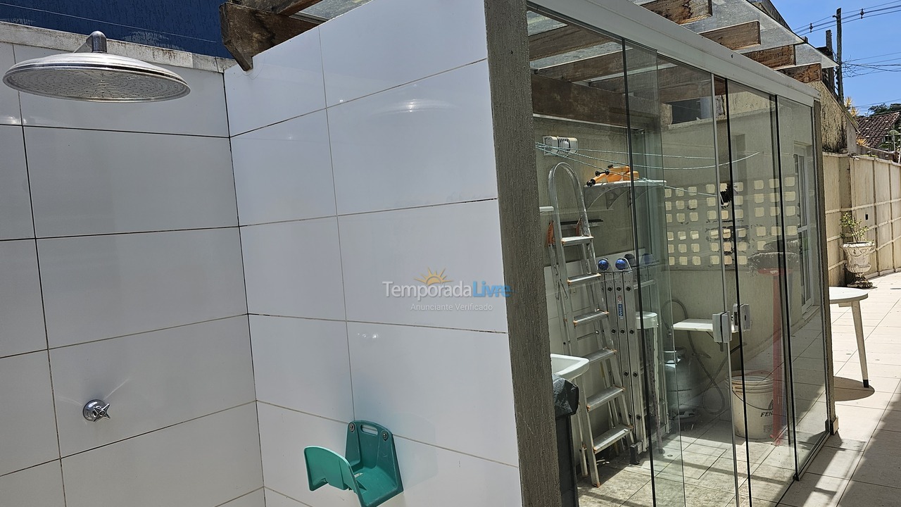 Casa para aluguel de temporada em Ubatuba (Praia do Lázaro)