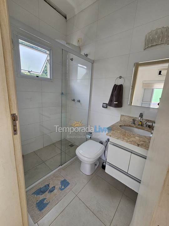 Casa para aluguel de temporada em Ubatuba (Praia do Lázaro)