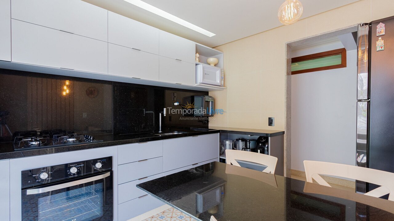 Casa para alquiler de vacaciones em Camaçari (Praia de Guarajuba)