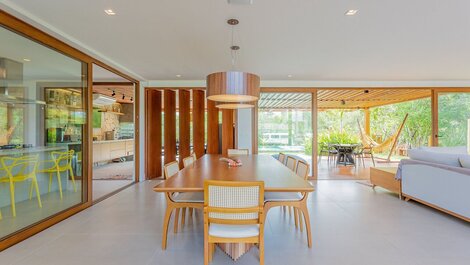 Casa Alto Luxo 6 Suítes - Praia Bella, com acesso exclusivo à...
