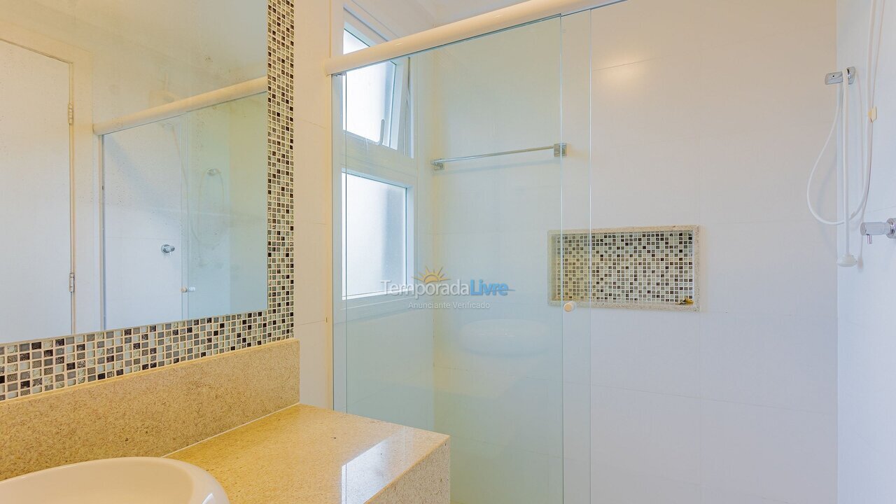 Casa para alquiler de vacaciones em Camaçari (Praia de Guarajuba)