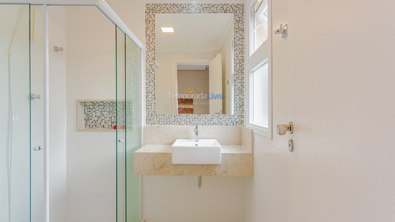 Casa para alquiler de vacaciones em Camaçari (Praia de Guarajuba)