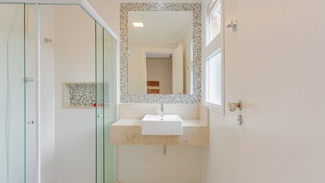 Hermosa casa con 5 suites