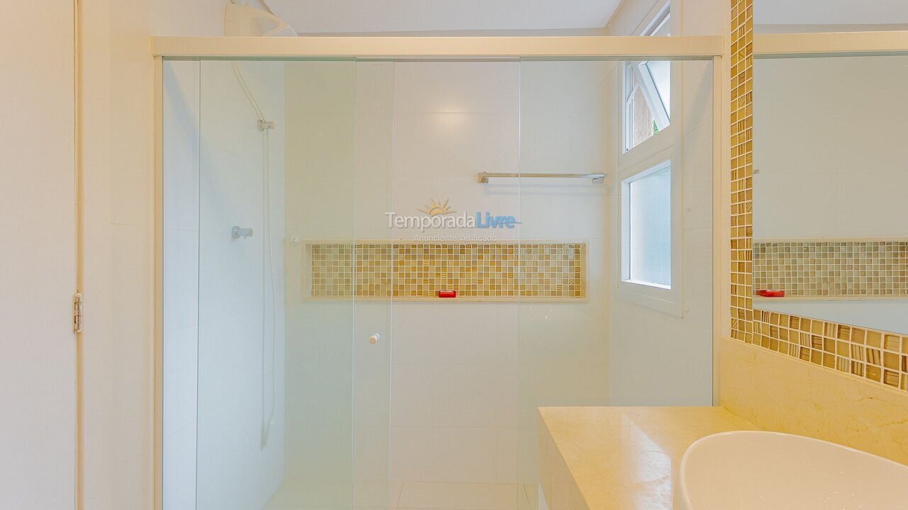 Casa para alquiler de vacaciones em Camaçari (Praia de Guarajuba)