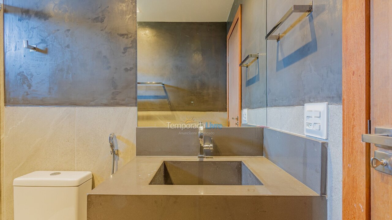 Casa para aluguel de temporada em Mata de São João (Praia do Forte)