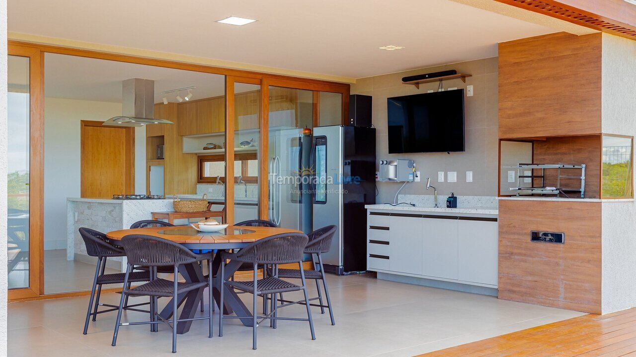 Casa para aluguel de temporada em Mata de São João (Praia do Forte)