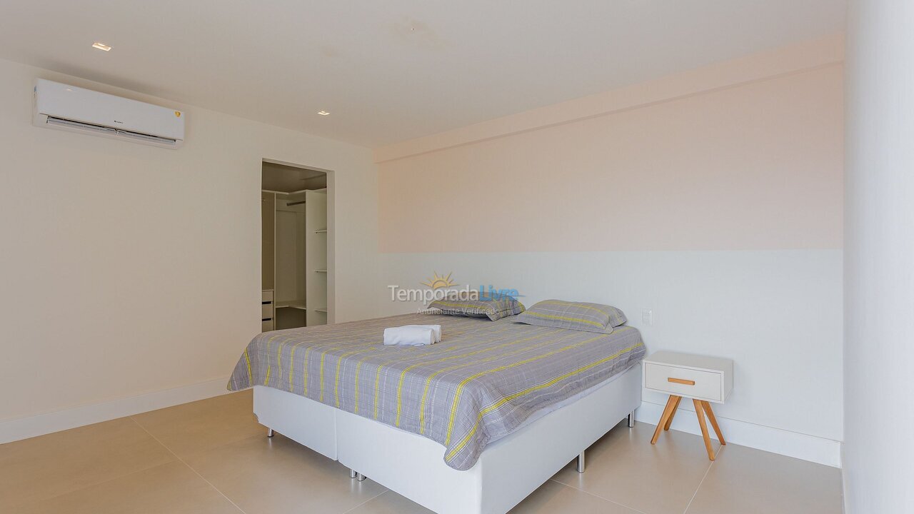 Casa para aluguel de temporada em Mata de São João (Praia do Forte)