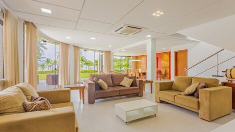 Increíble mansión 8 suites, pies en la arena, vista al mar