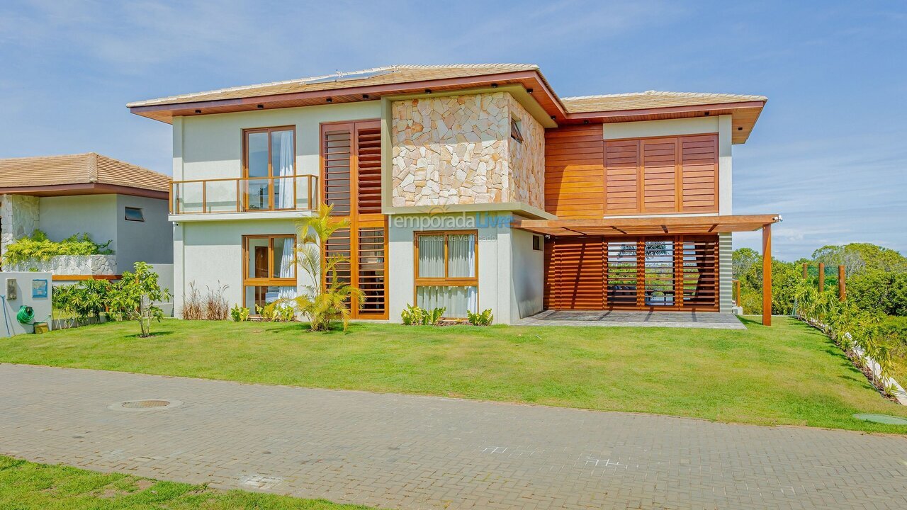 Casa para aluguel de temporada em Mata de São João (Praia do Forte)