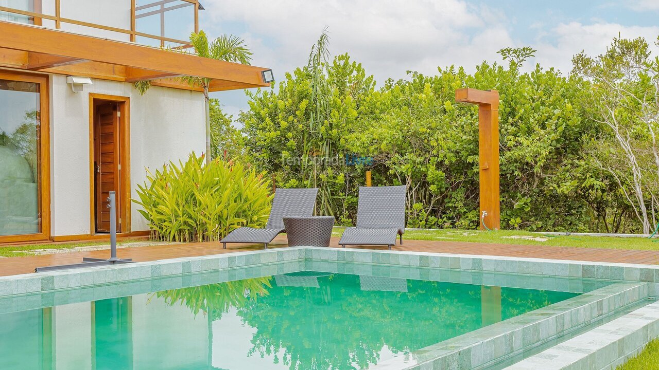 Casa para aluguel de temporada em Mata de São João (Praia do Forte)