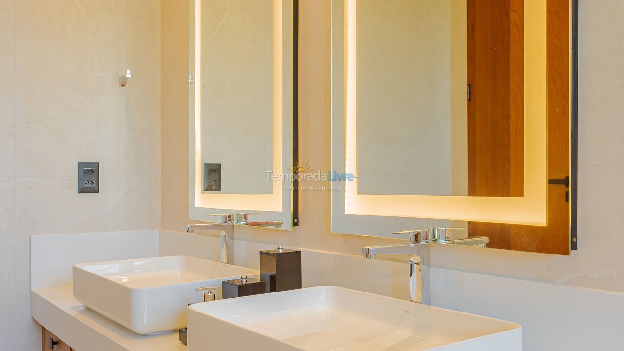 Casa para alquiler de vacaciones em Mata de São João (Praia do Forte)