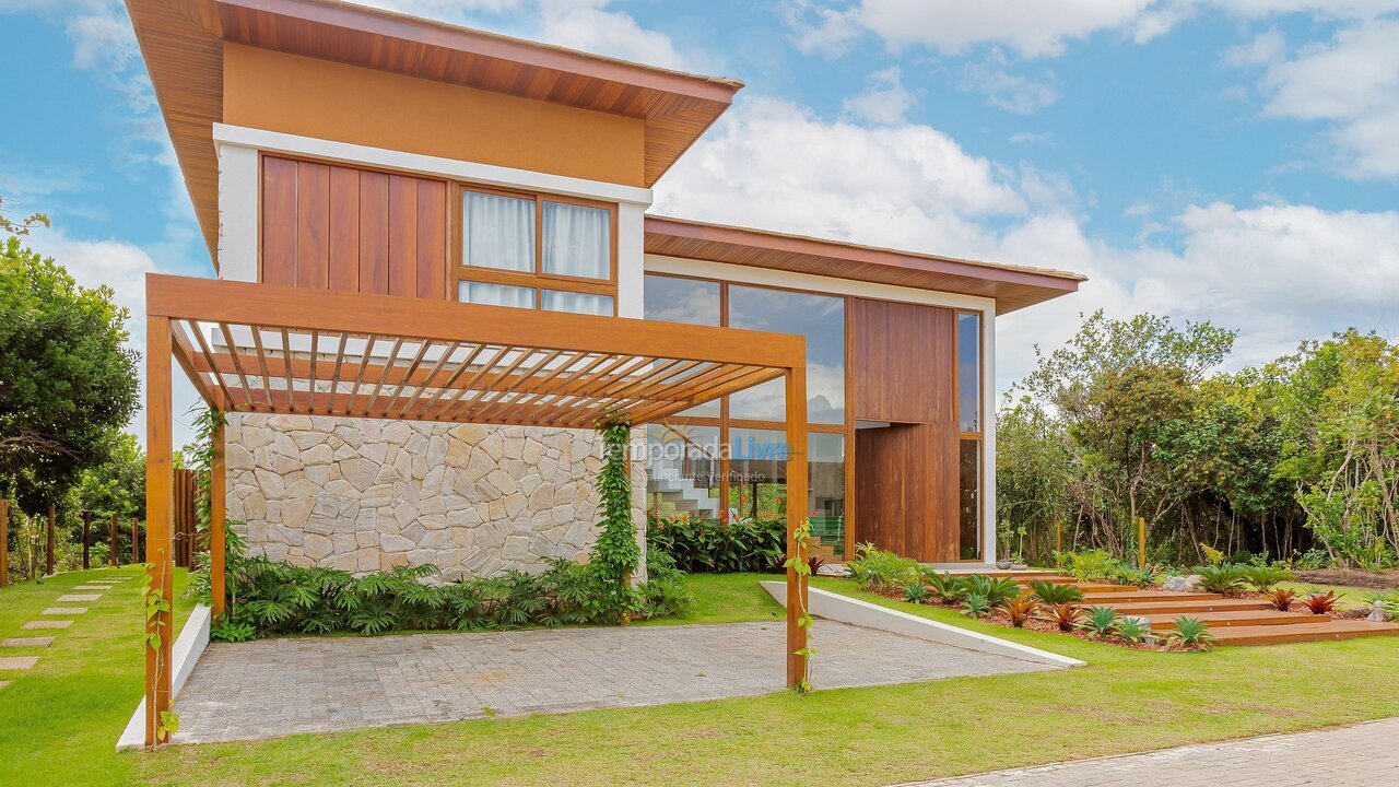 Casa para aluguel de temporada em Mata de São João (Praia do Forte)