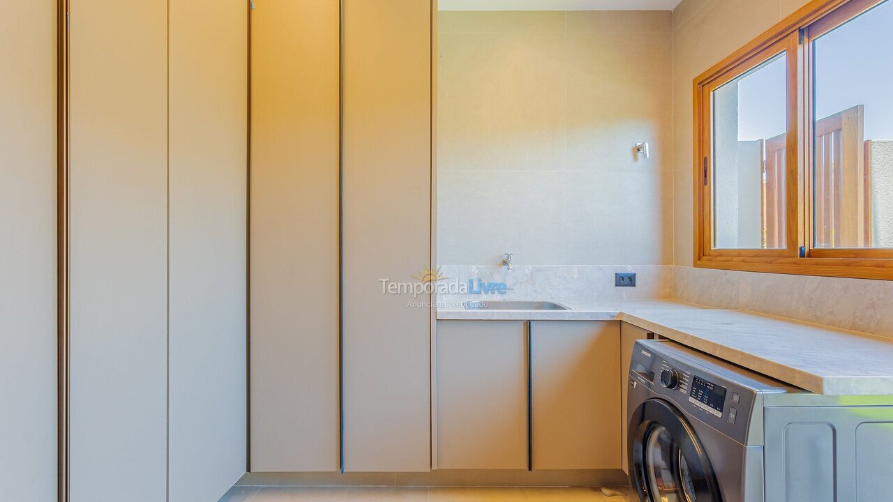 Casa para alquiler de vacaciones em Mata de São João (Praia do Forte)