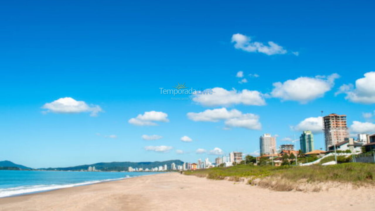 Apartamento para alquiler de vacaciones em Balneário Piçarras (Piçarras)