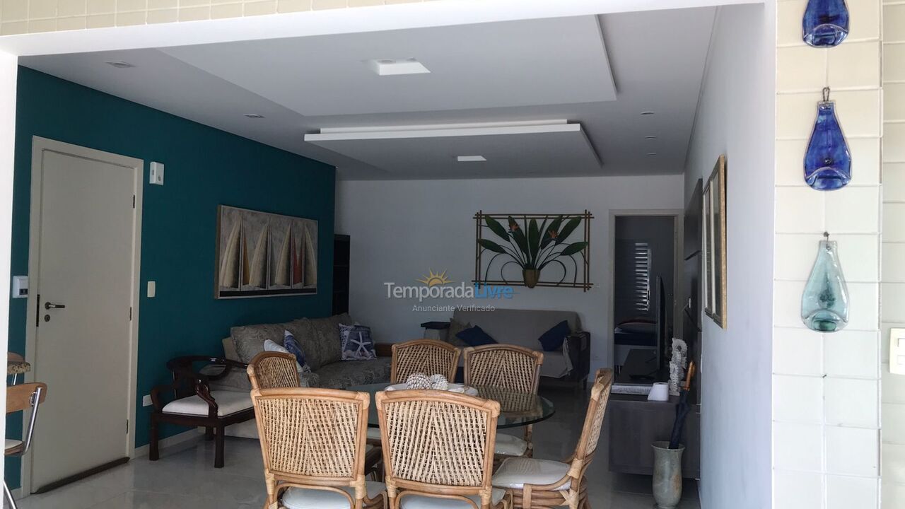 Apartamento para aluguel de temporada em Ubatuba (Praia Grande)