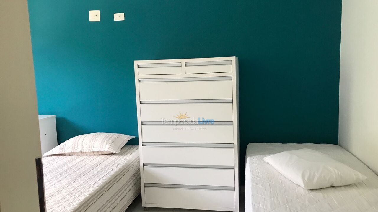 Apartamento para aluguel de temporada em Ubatuba (Praia Grande)