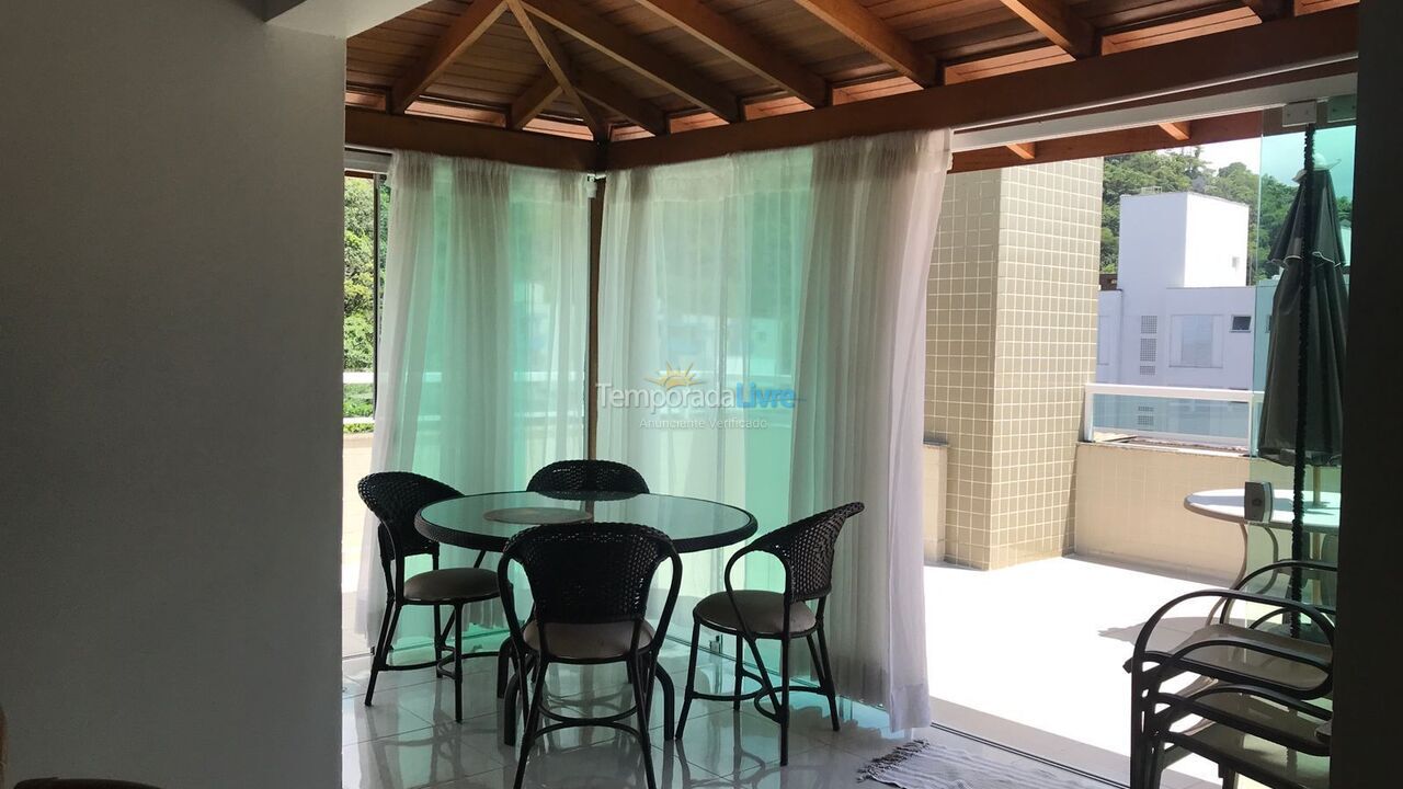 Apartamento para aluguel de temporada em Ubatuba (Praia Grande)