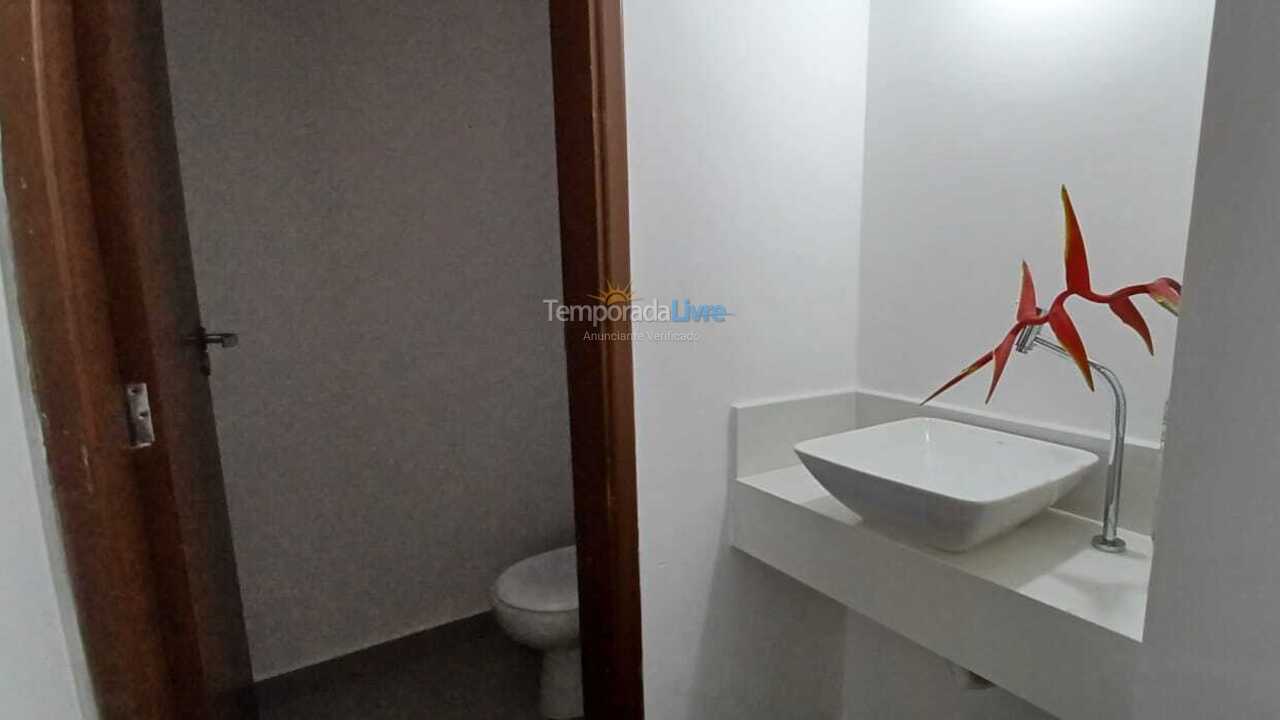 Casa para aluguel de temporada em São Sebastião (Camburi)